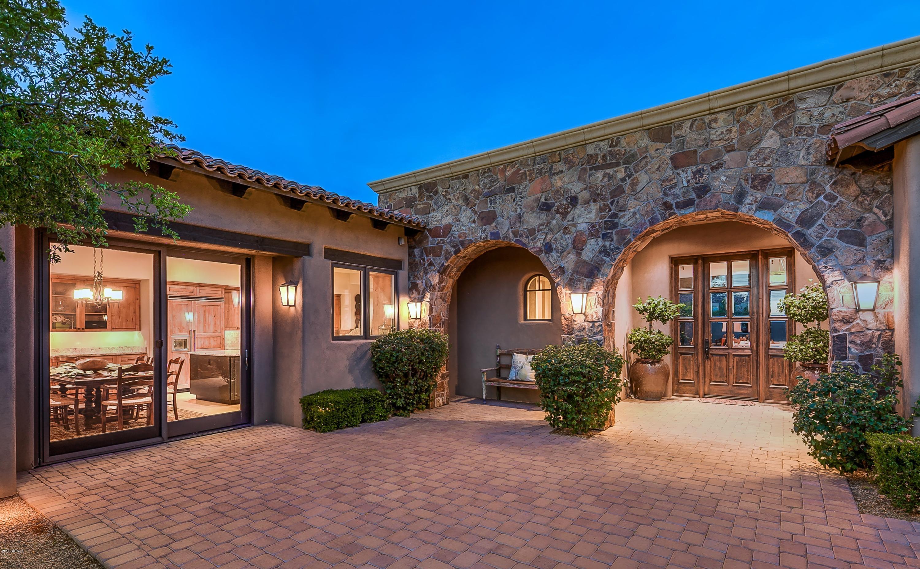 PINNACLE PEAK PLACE - Residential