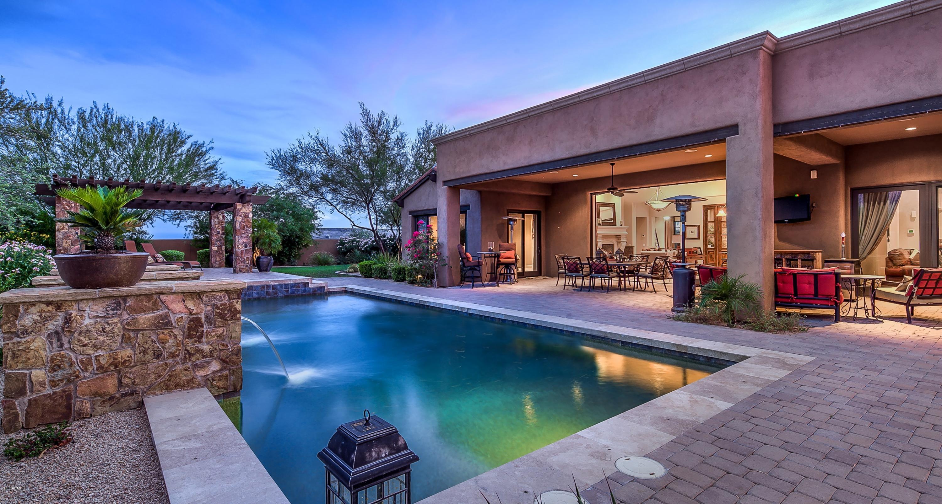 PINNACLE PEAK PLACE - Residential