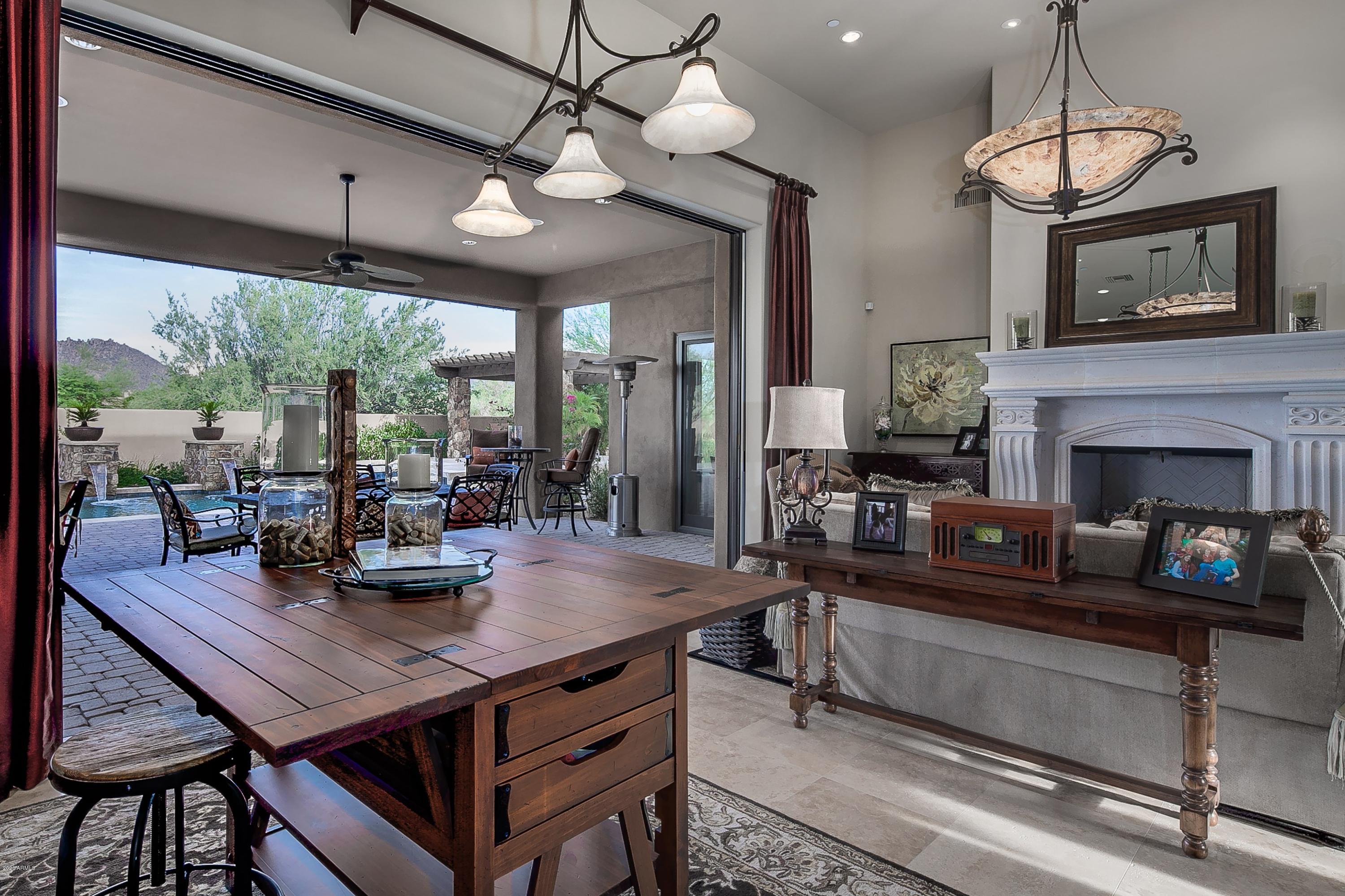 PINNACLE PEAK PLACE - Residential