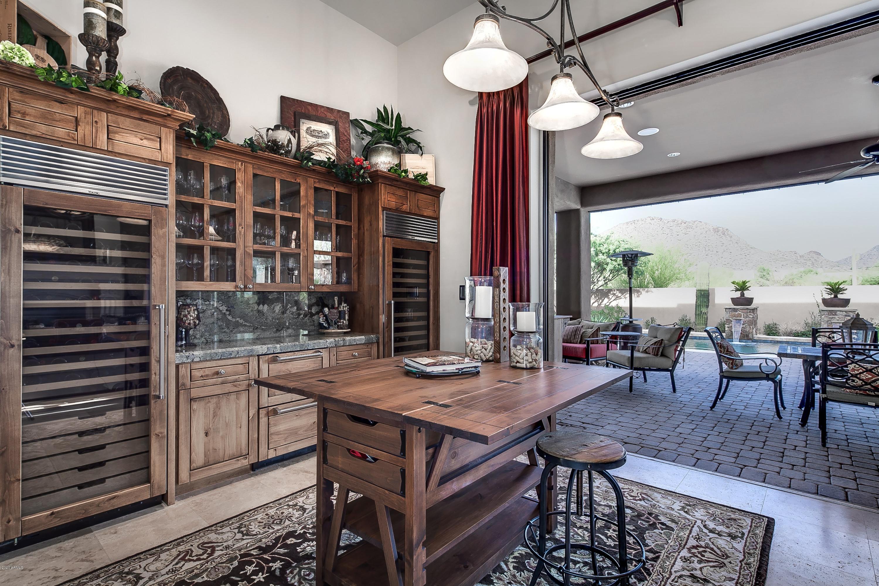 PINNACLE PEAK PLACE - Residential