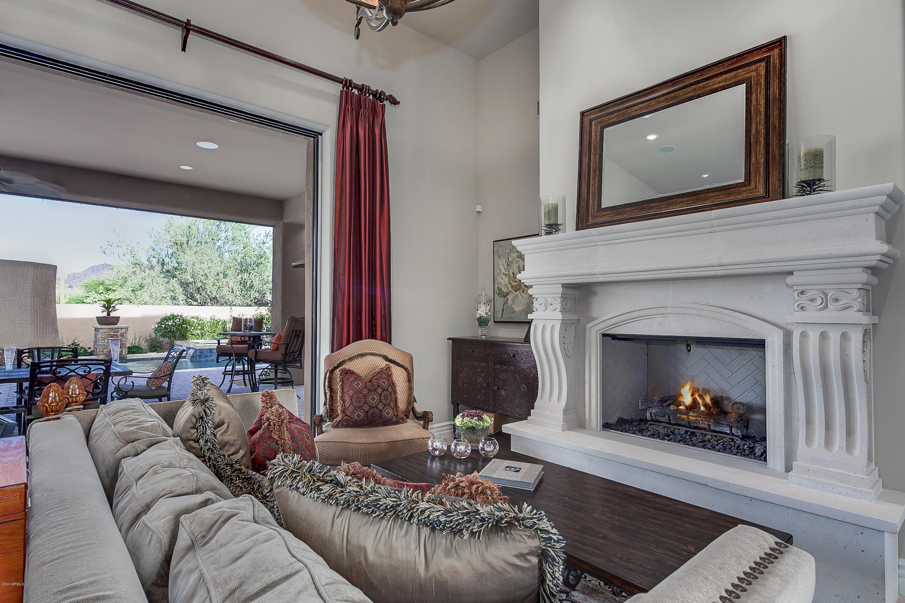 PINNACLE PEAK PLACE - Residential
