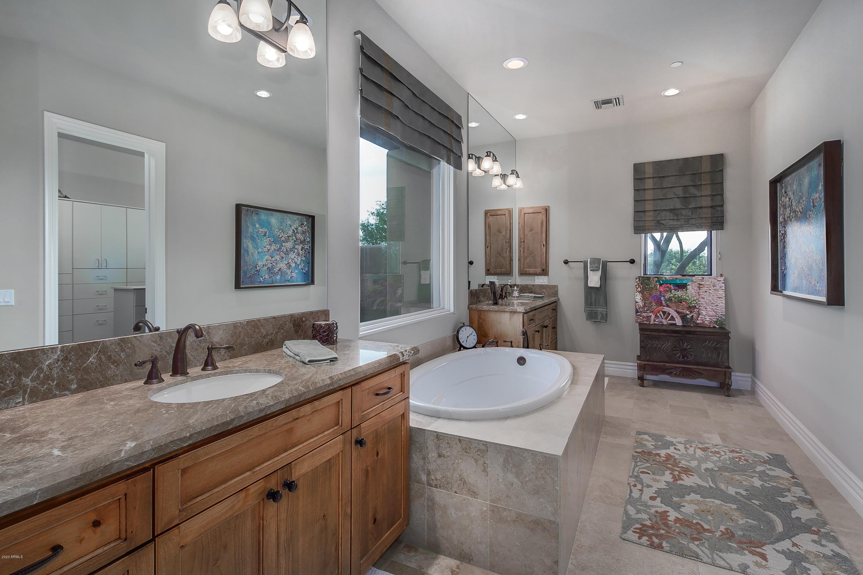 PINNACLE PEAK PLACE - Residential