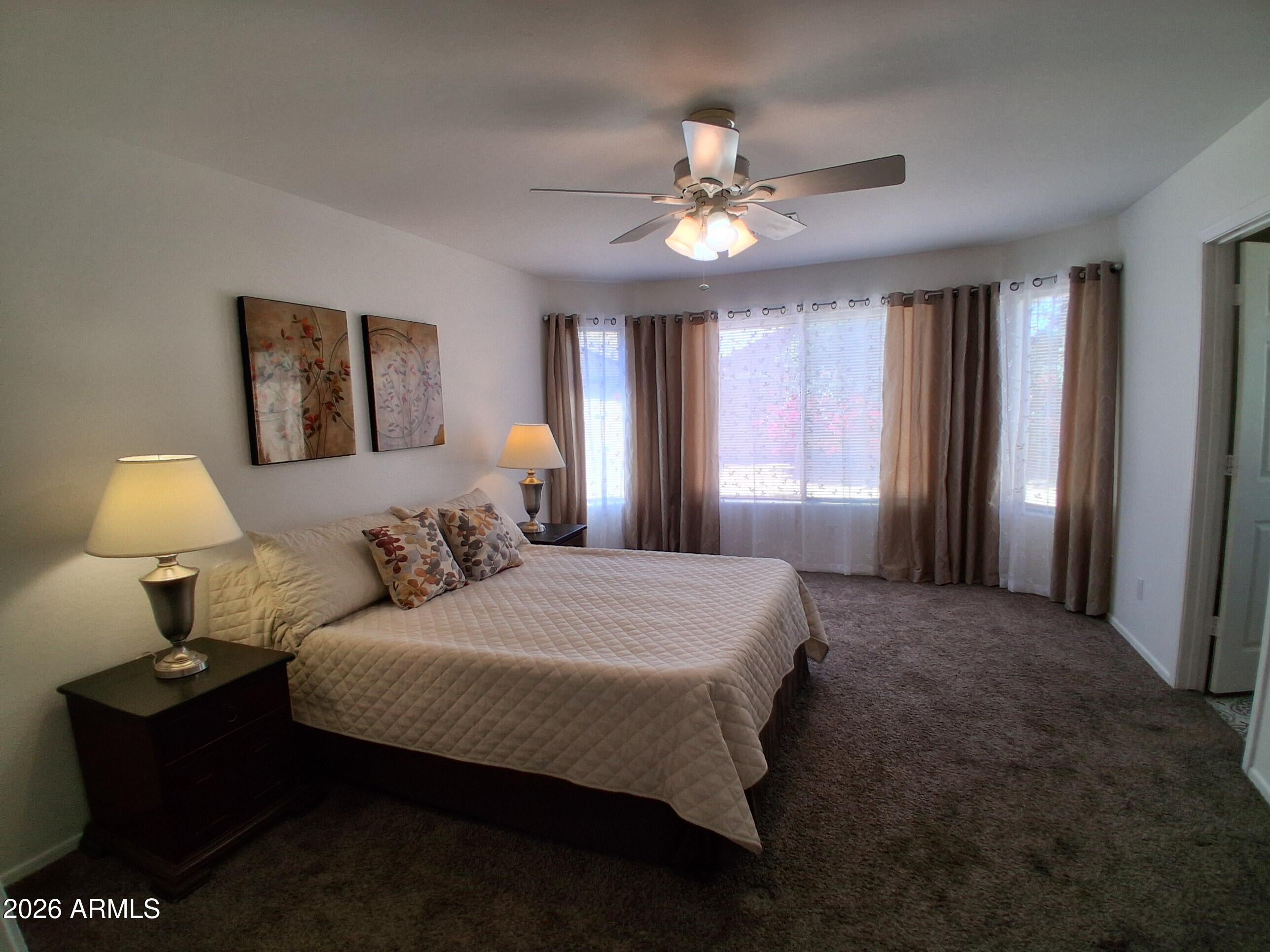 COUNTRY GLEN - Residential