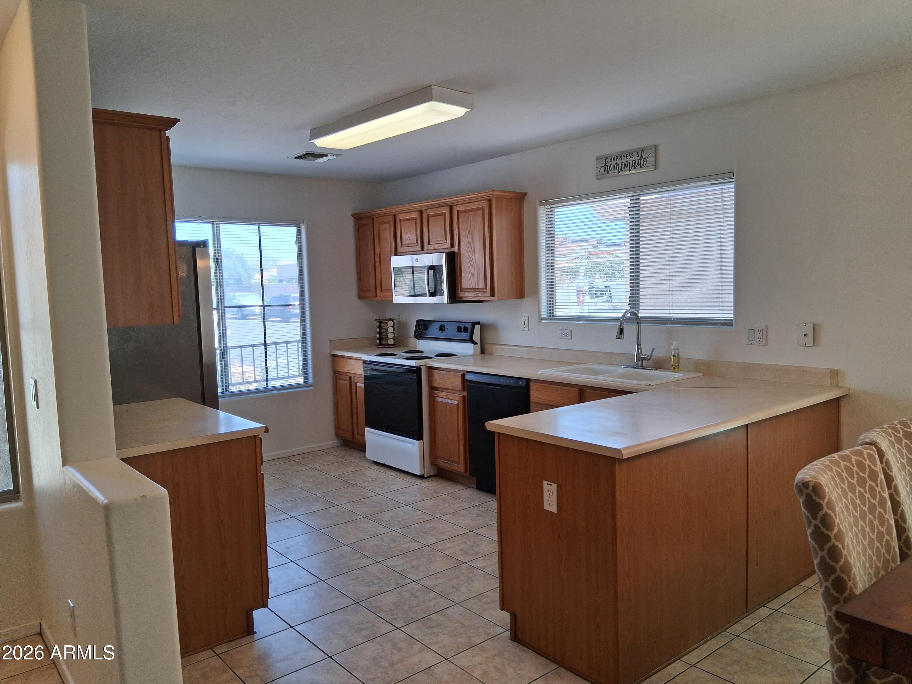 COUNTRY GLEN - Residential
