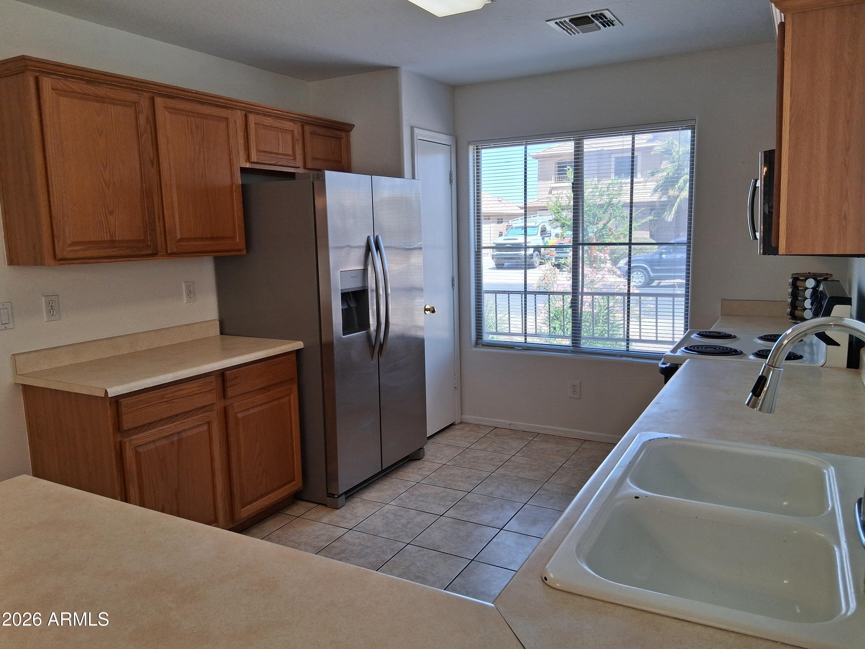 COUNTRY GLEN - Residential