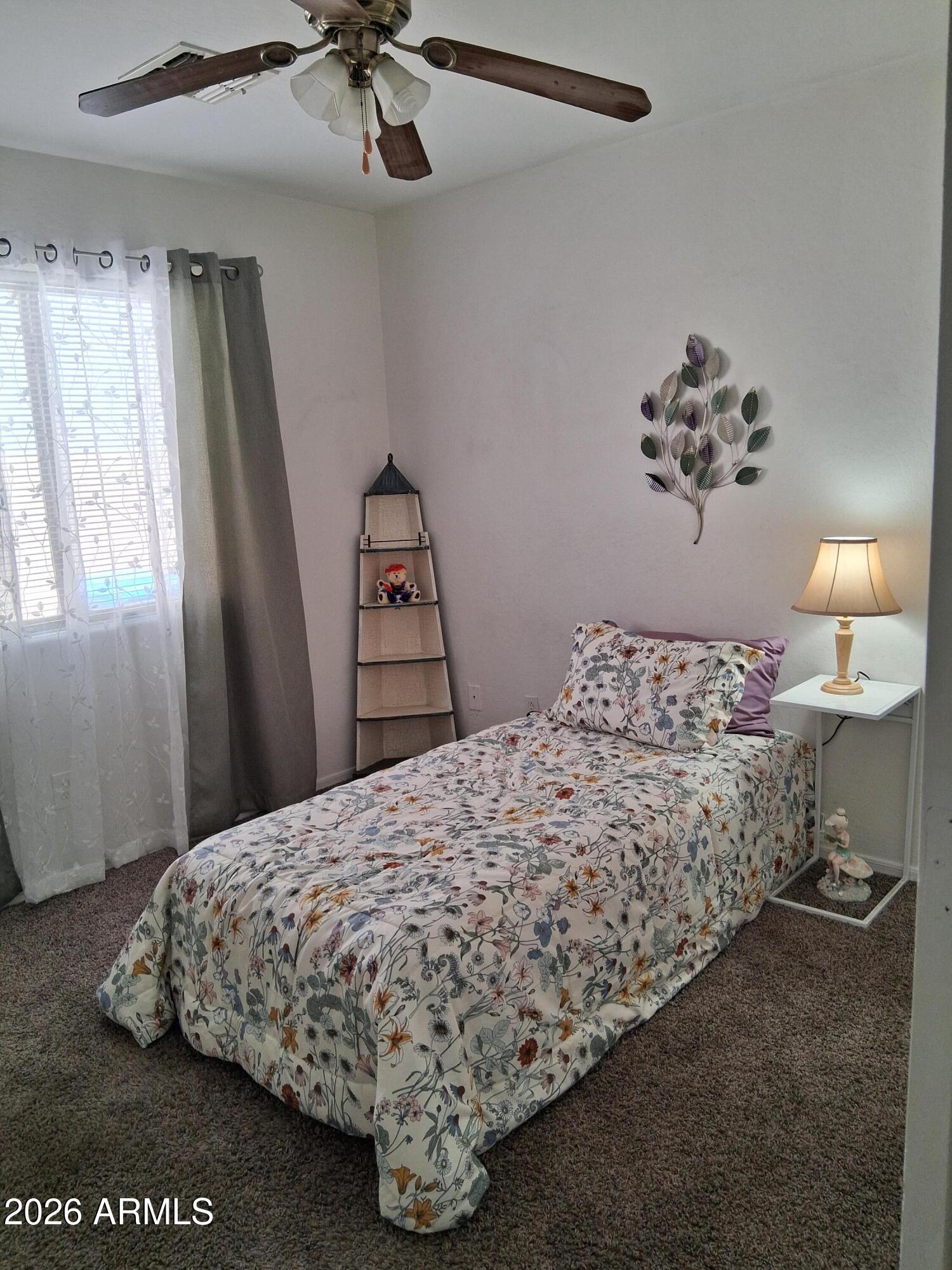 COUNTRY GLEN - Residential