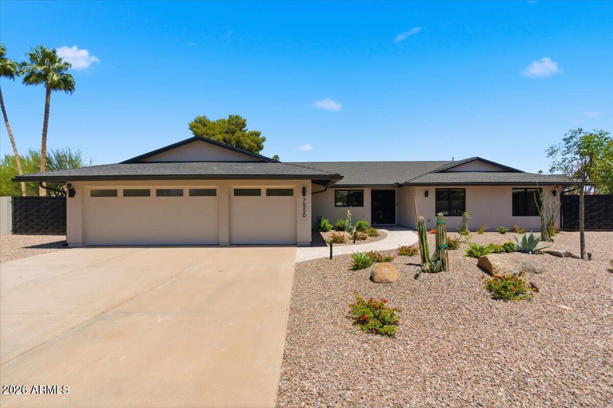 CASA BUENA - Residential