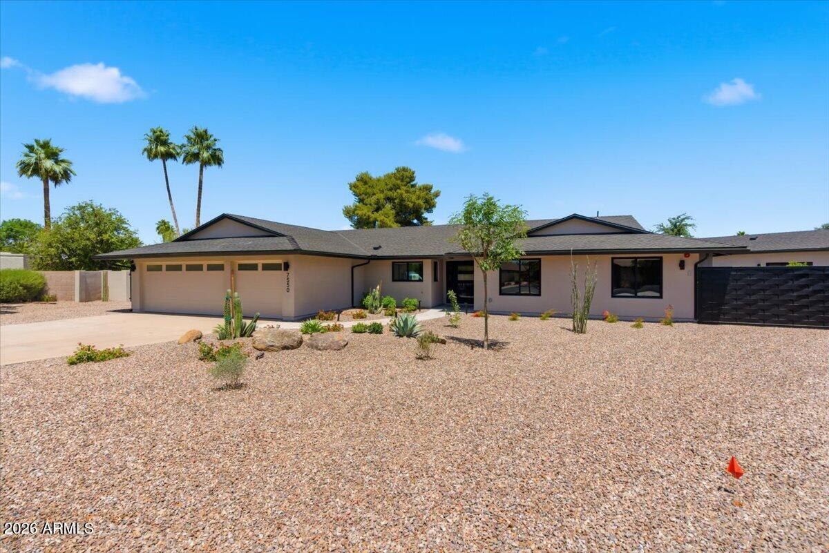 CASA BUENA - Residential