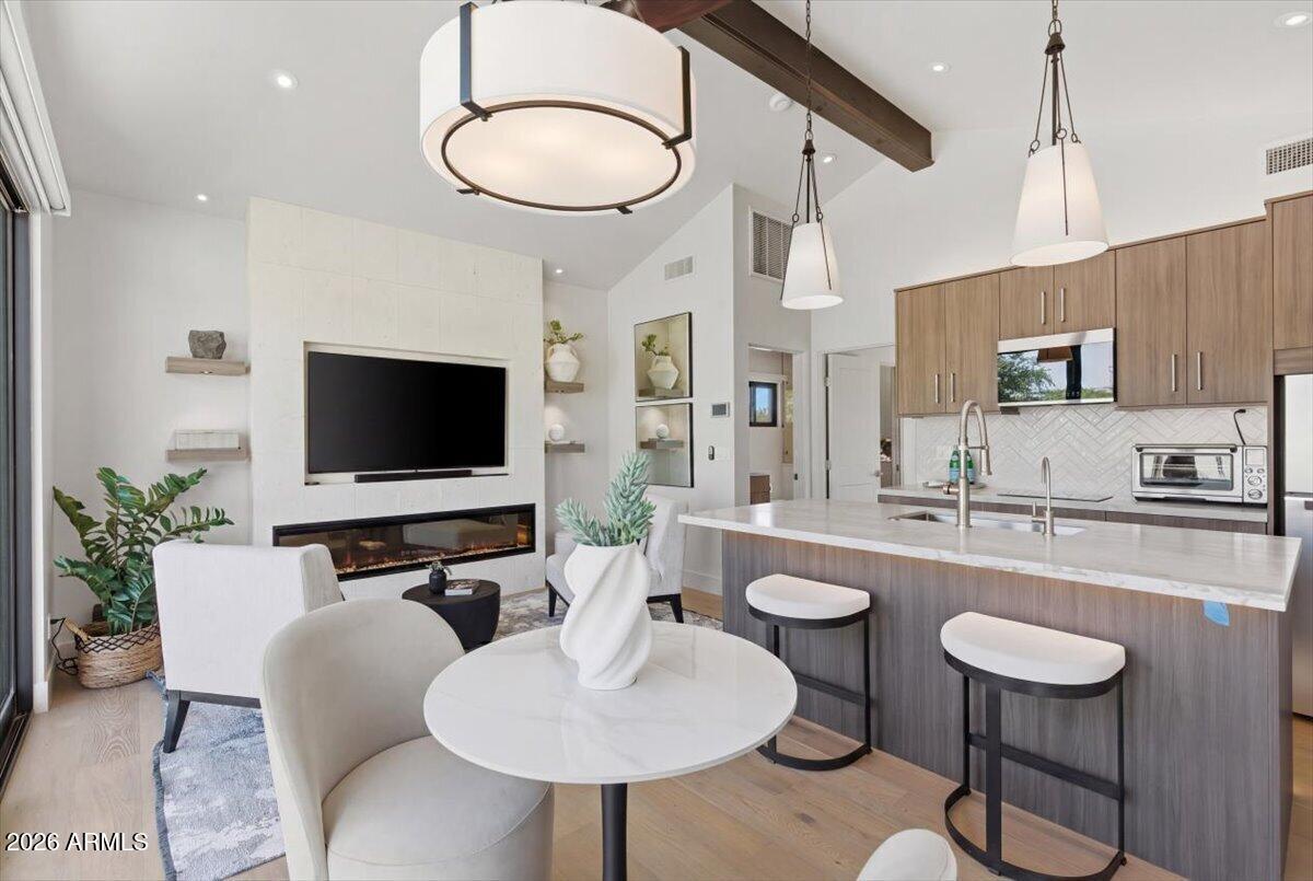 CASA BUENA - Residential