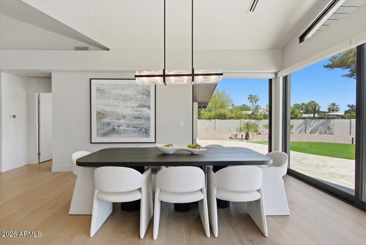 CASA BUENA - Residential