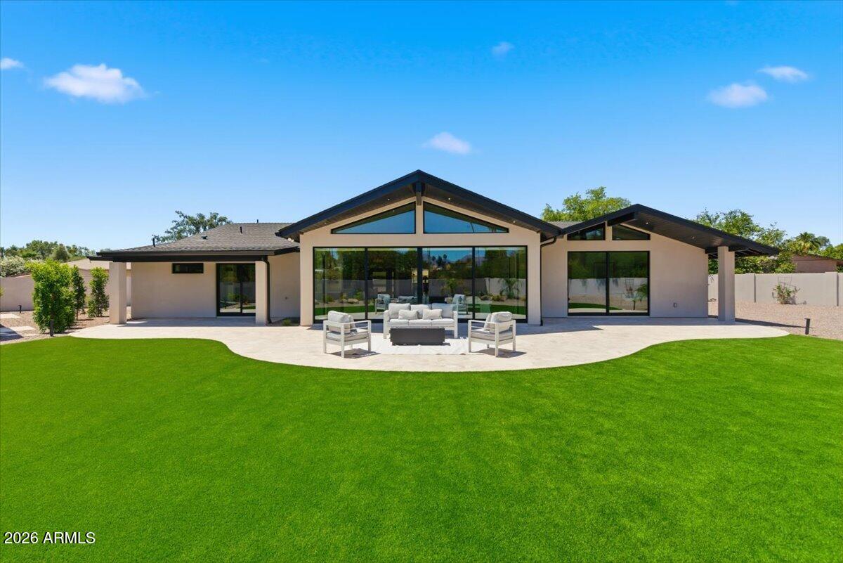 CASA BUENA - Residential