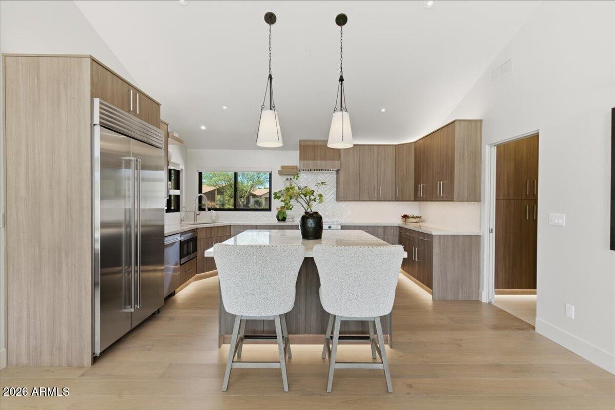 CASA BUENA - Residential