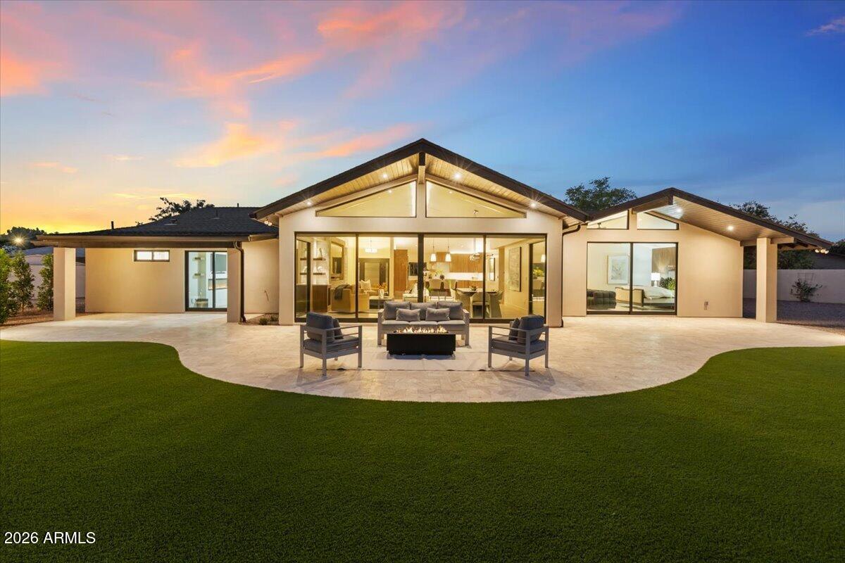 CASA BUENA - Residential