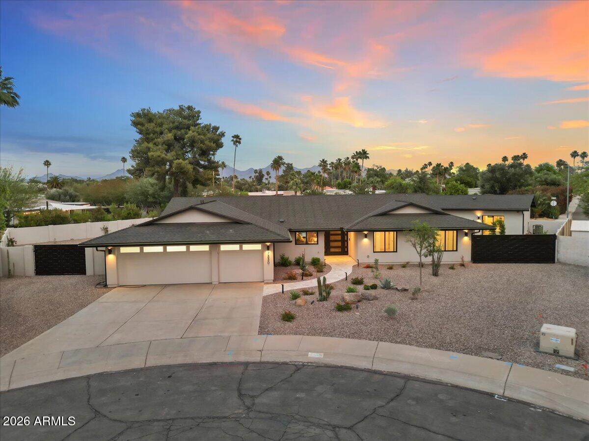 CASA BUENA - Residential