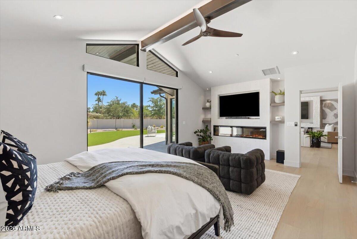 CASA BUENA - Residential