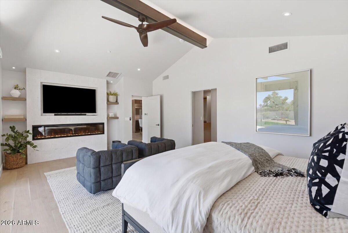 CASA BUENA - Residential