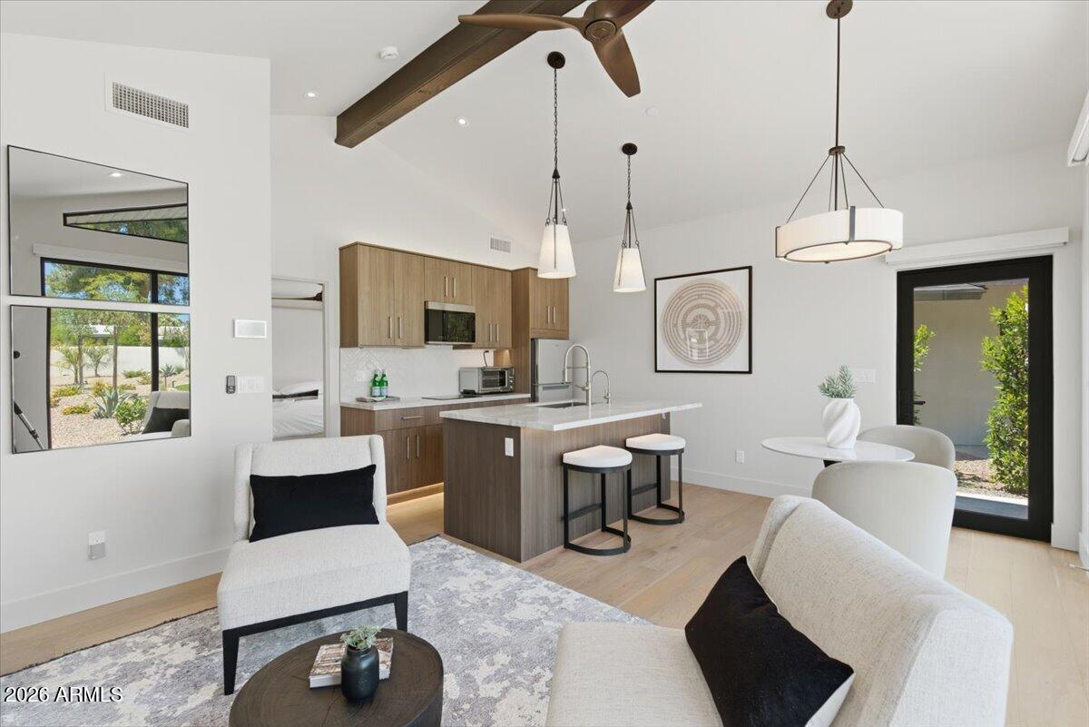 CASA BUENA - Residential
