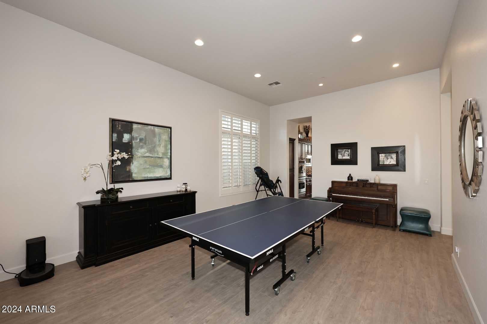 AVIANO DESERT RIDGE - Residential