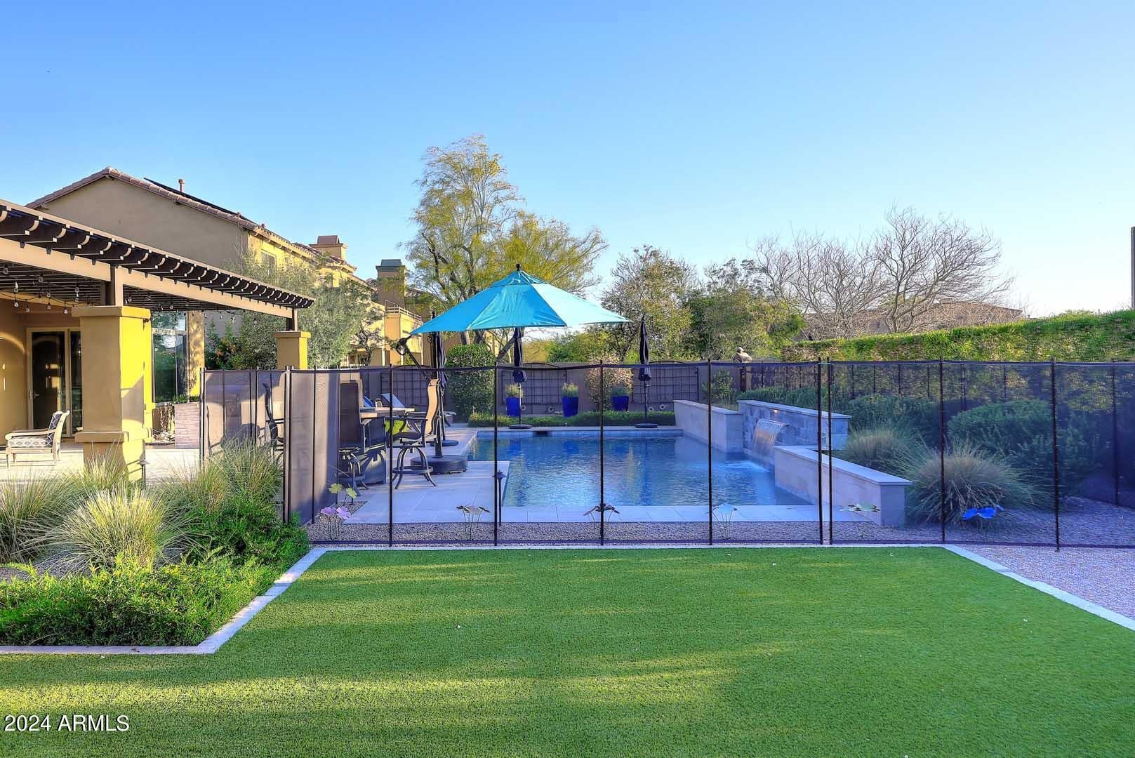 AVIANO DESERT RIDGE - Residential