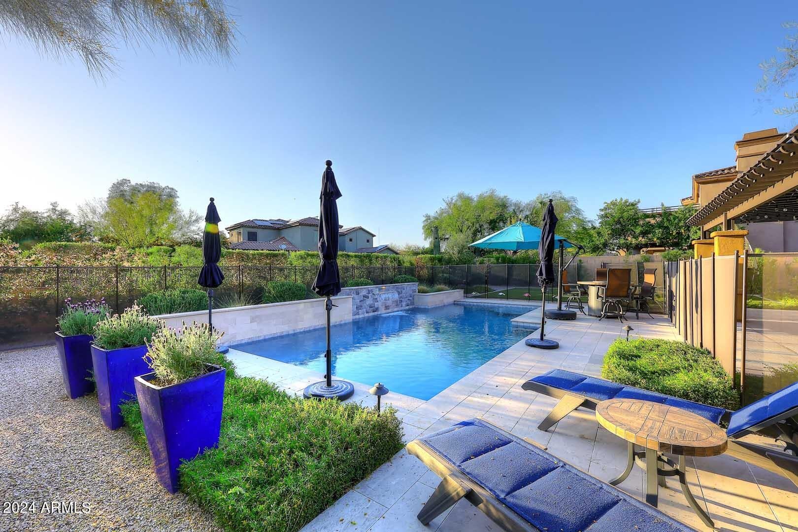 AVIANO DESERT RIDGE - Residential