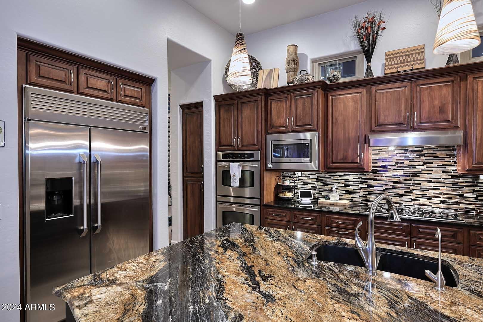 AVIANO DESERT RIDGE - Residential