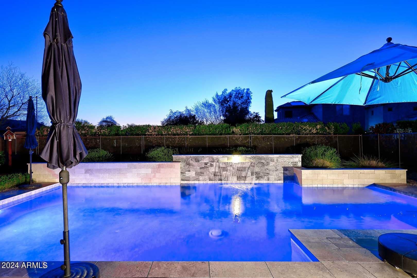 AVIANO DESERT RIDGE - Residential