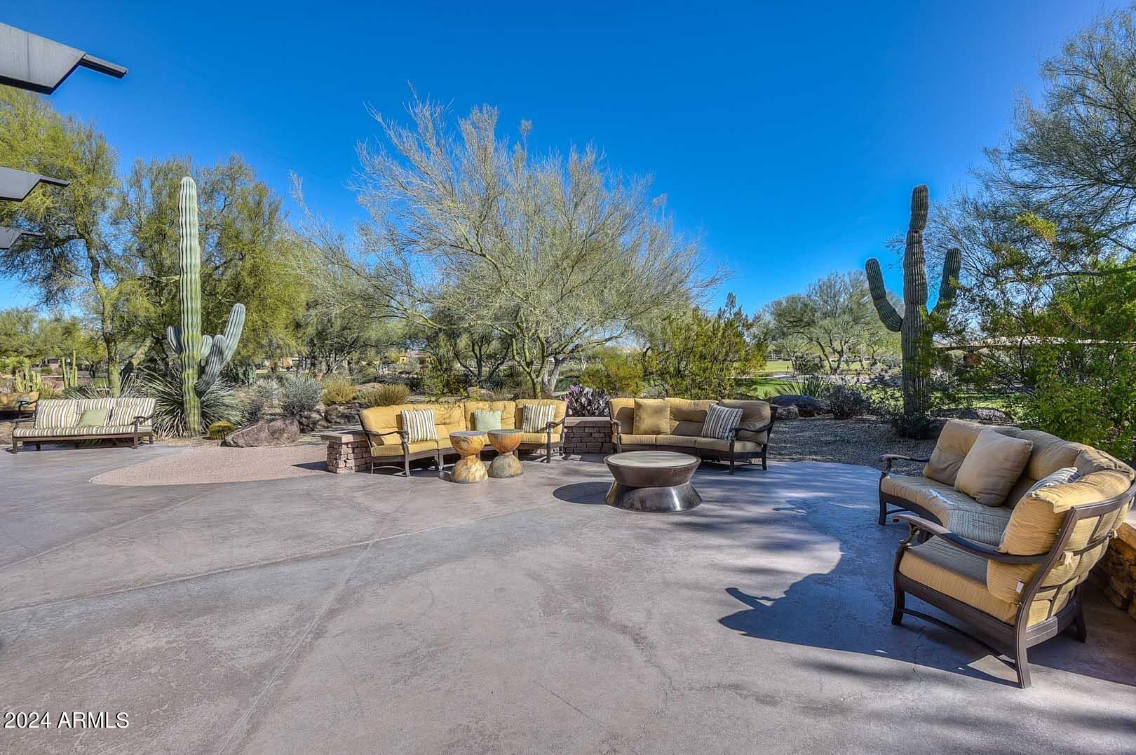 AVIANO DESERT RIDGE - Residential