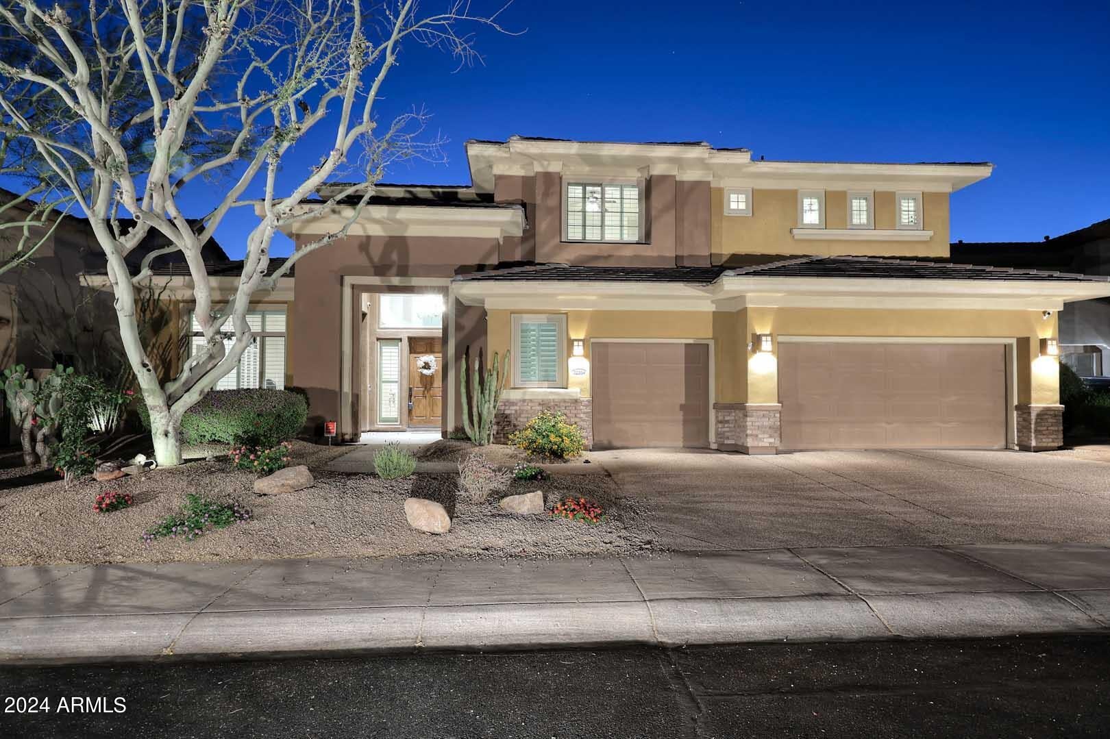 AVIANO DESERT RIDGE - Residential