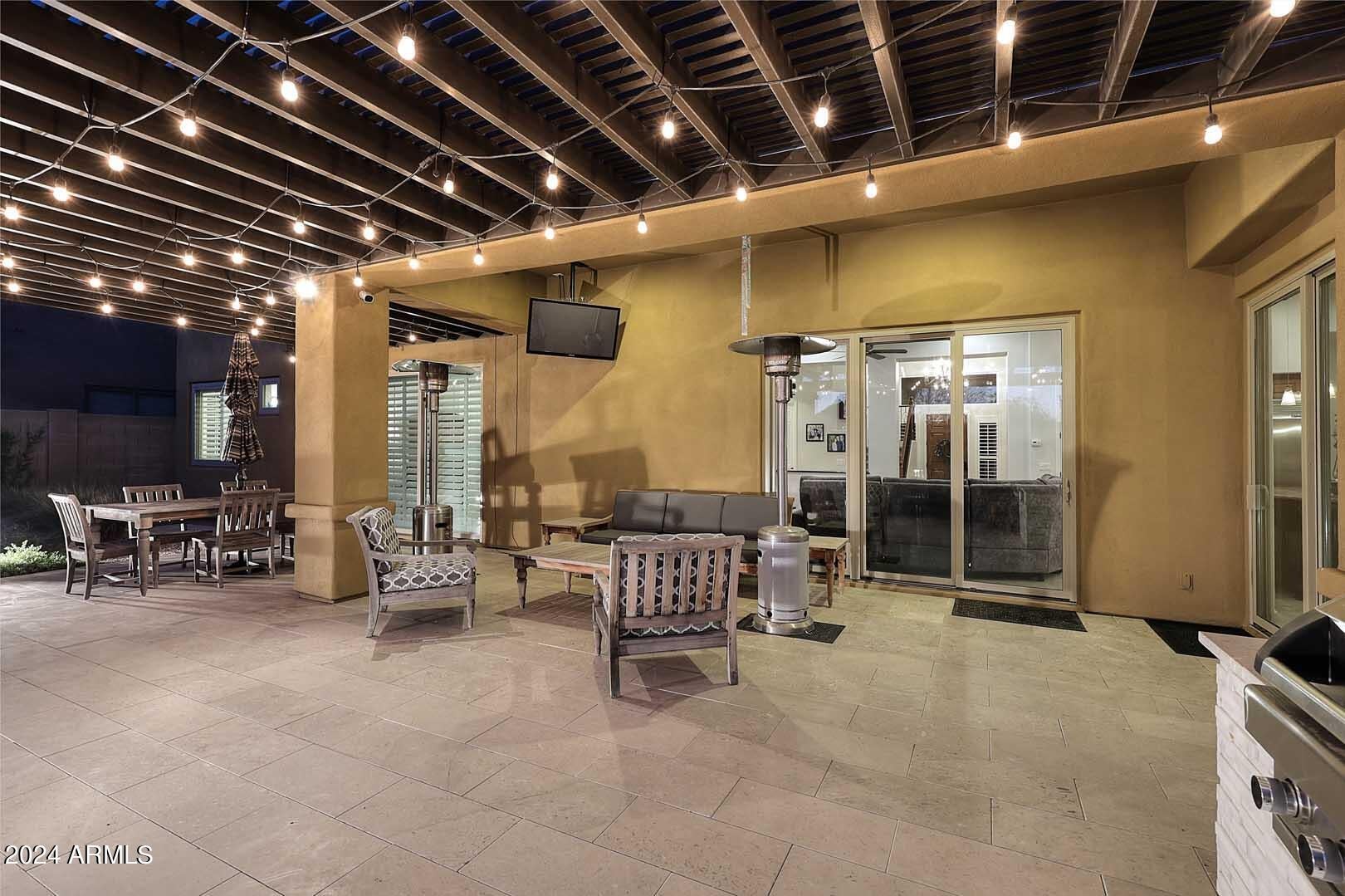 AVIANO DESERT RIDGE - Residential