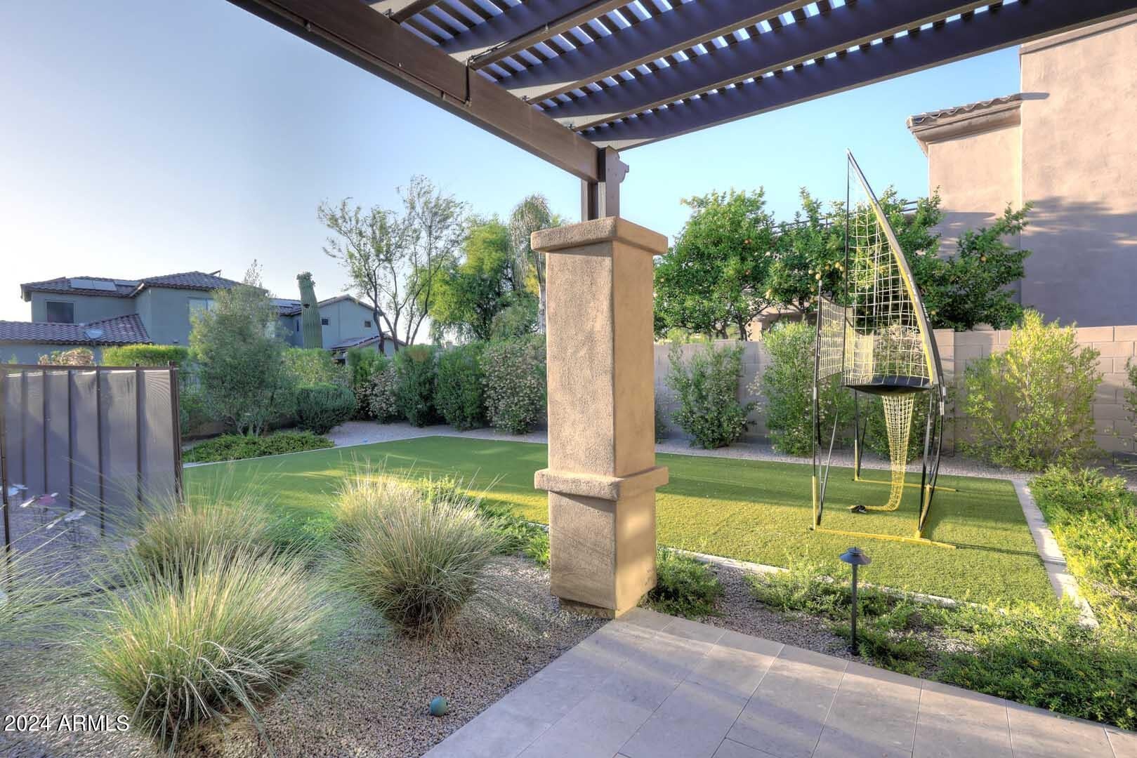 AVIANO DESERT RIDGE - Residential