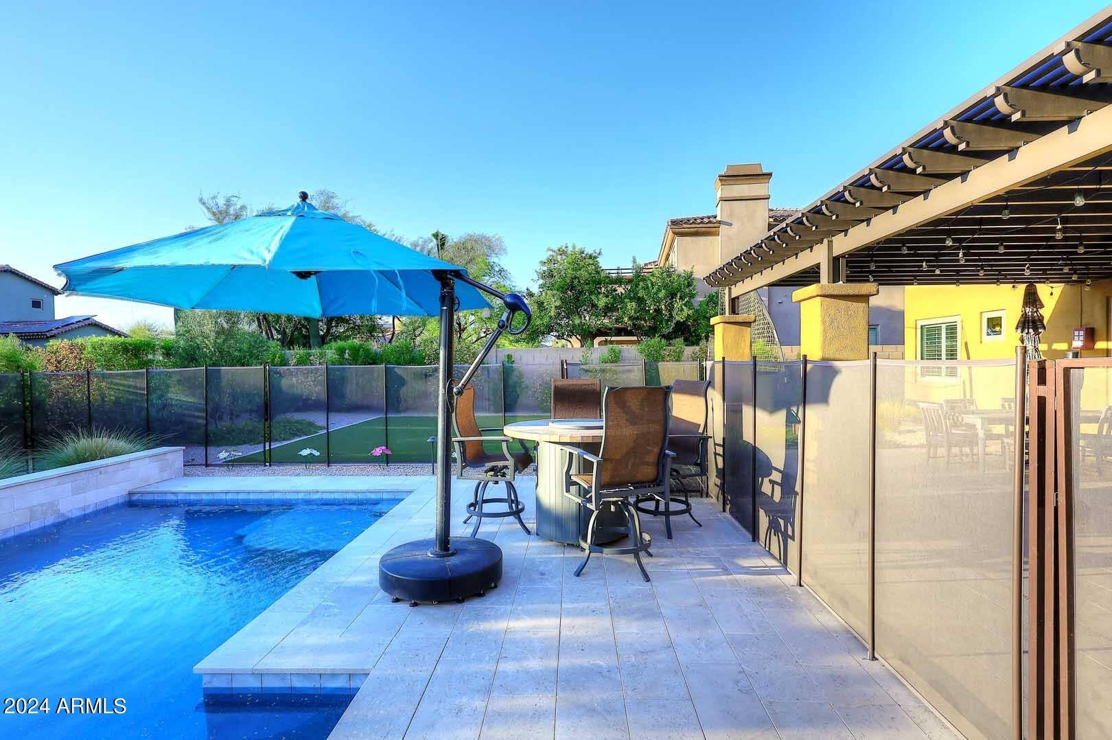 AVIANO DESERT RIDGE - Residential