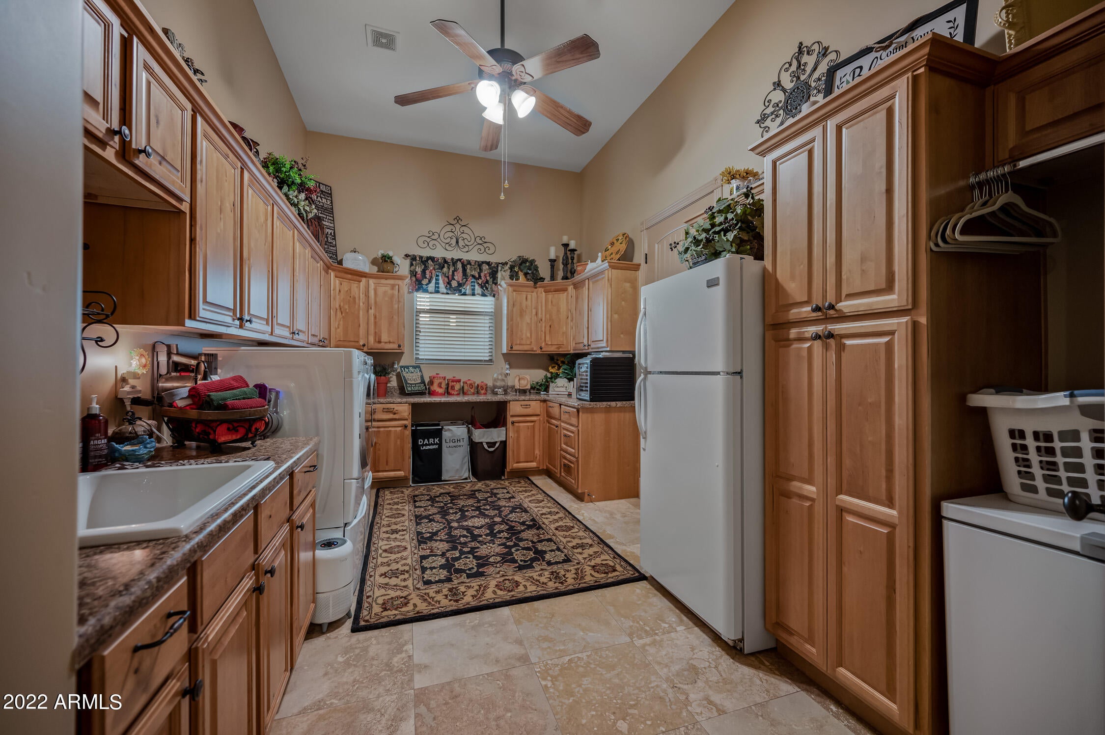 CIRCLE G AT QUEEN CREEK - Residential