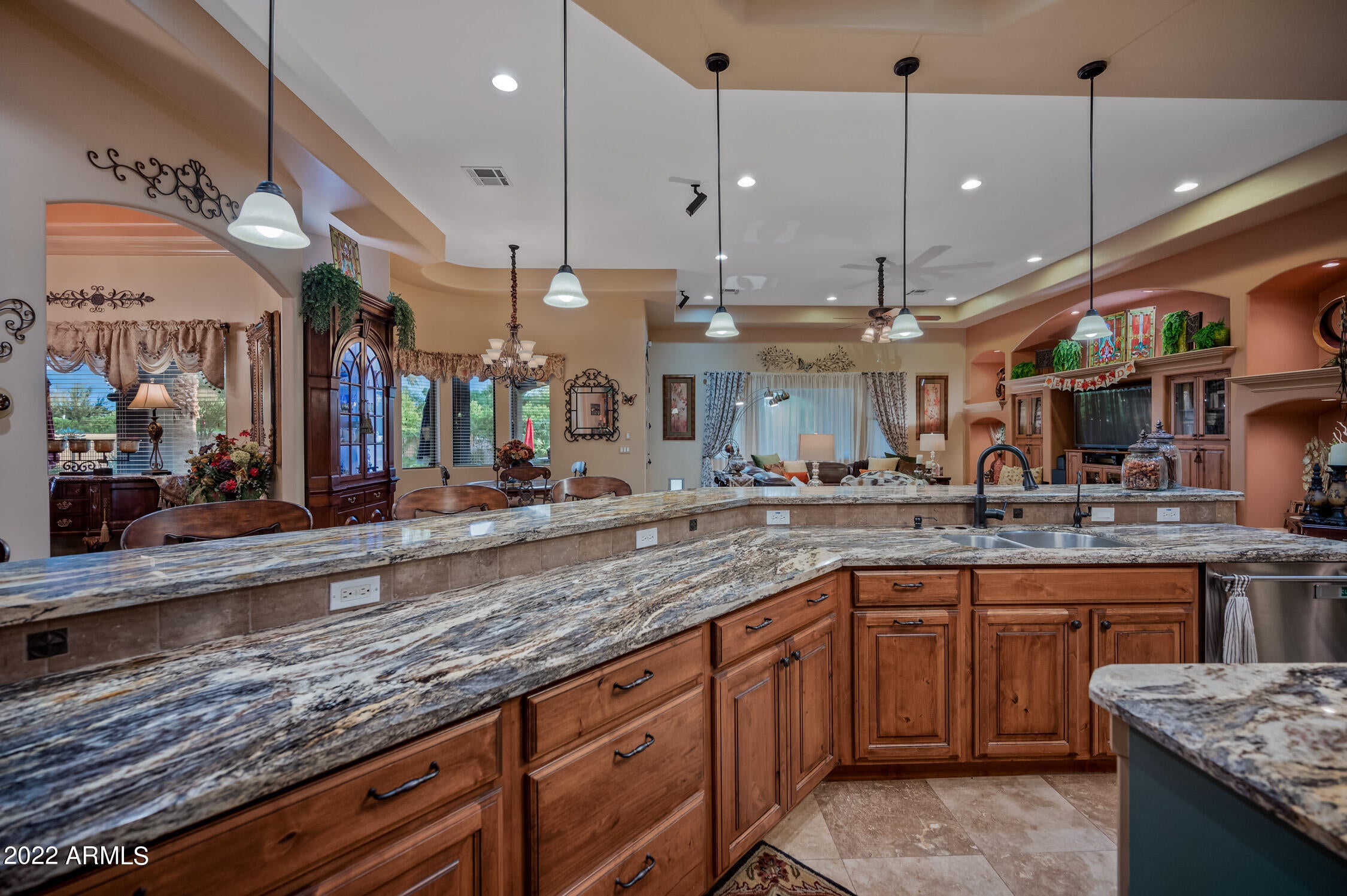 CIRCLE G AT QUEEN CREEK - Residential