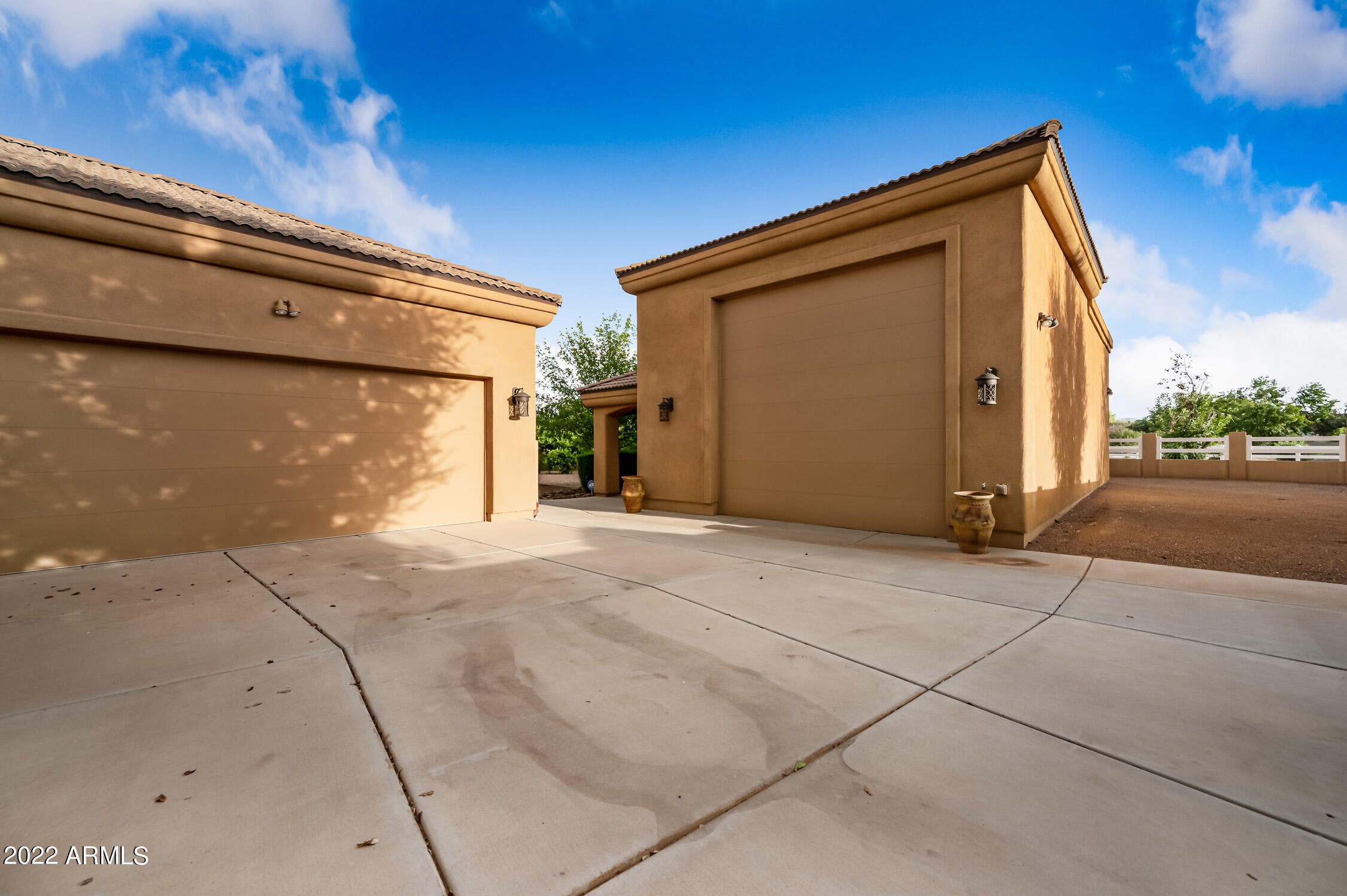 CIRCLE G AT QUEEN CREEK - Residential