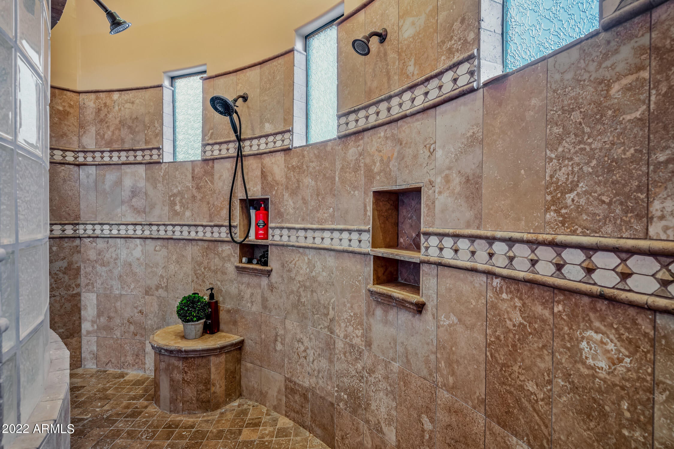 CIRCLE G AT QUEEN CREEK - Residential