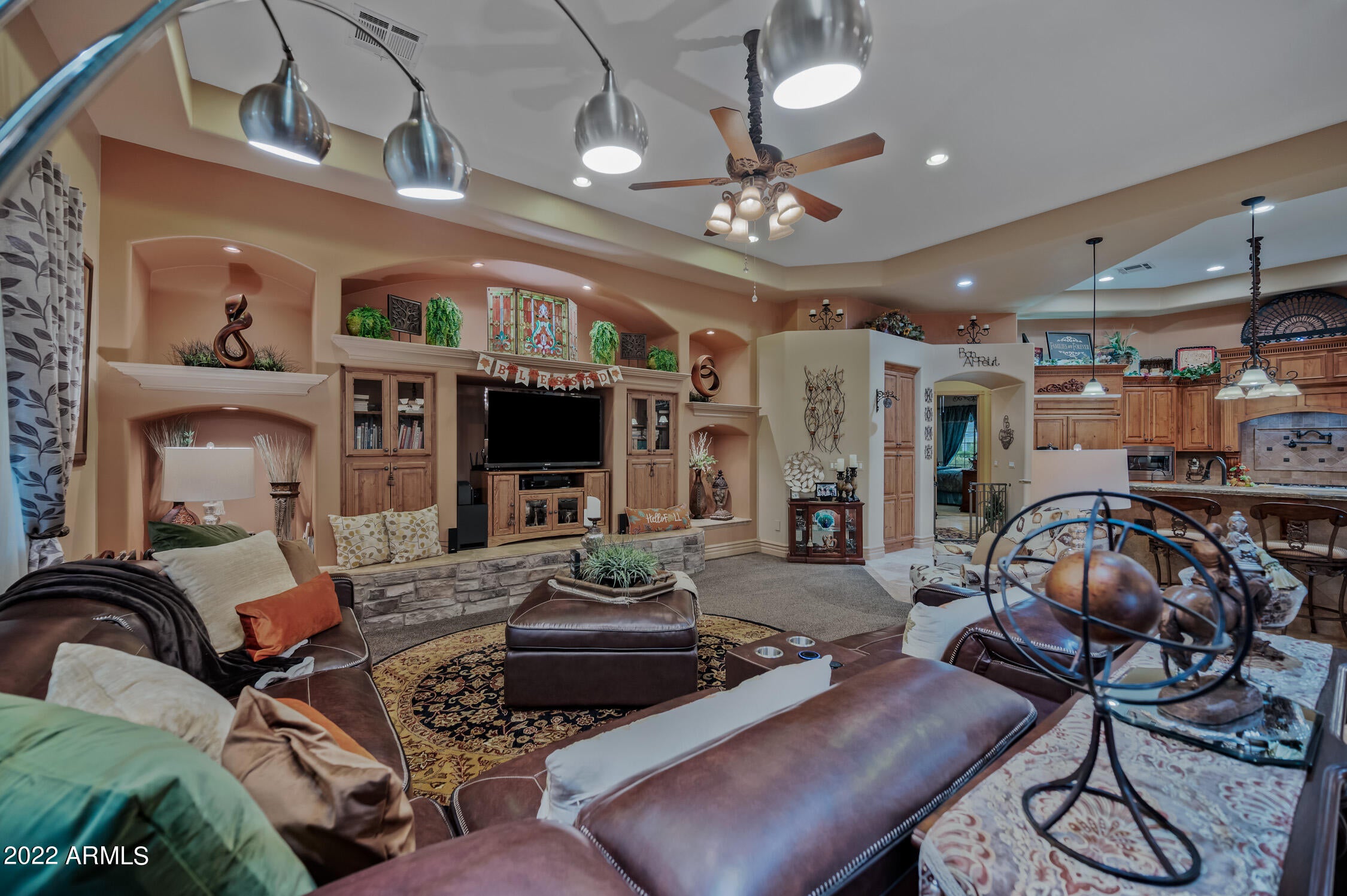 CIRCLE G AT QUEEN CREEK - Residential