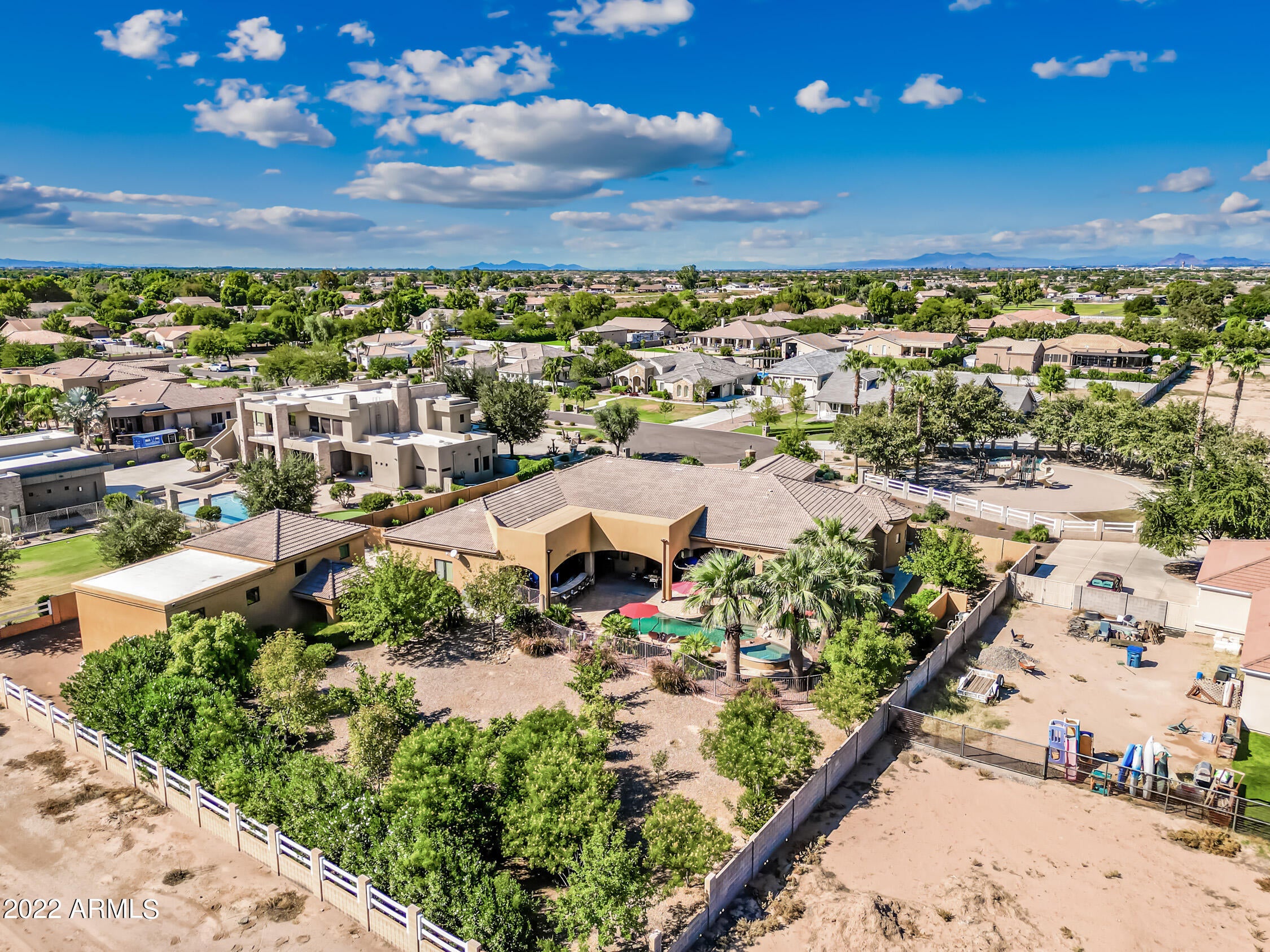 CIRCLE G AT QUEEN CREEK - Residential