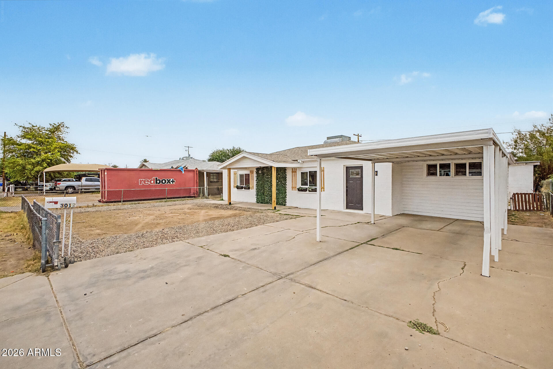 WILLOW SQUARE - Residential