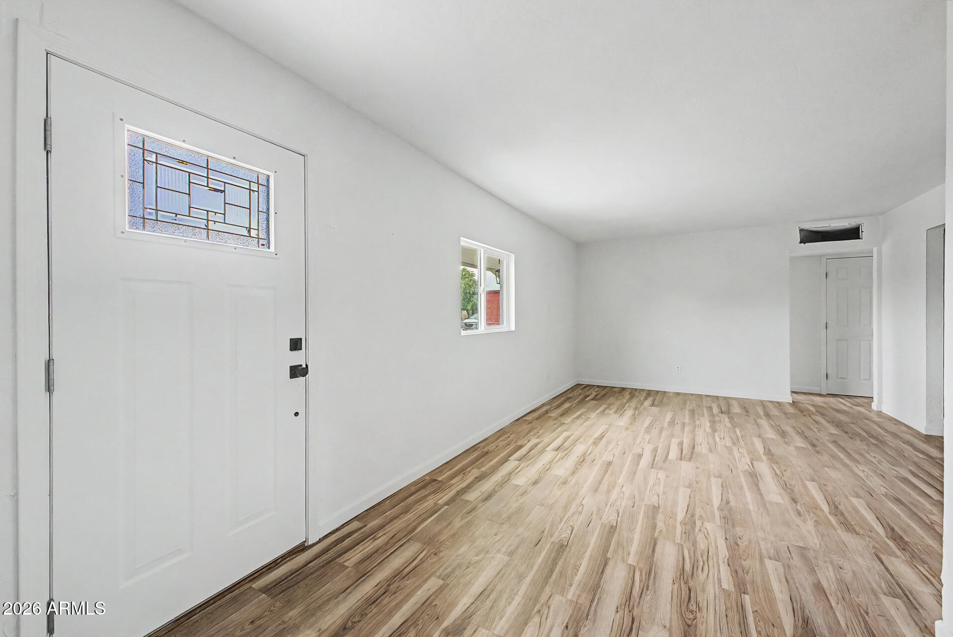 WILLOW SQUARE - Residential