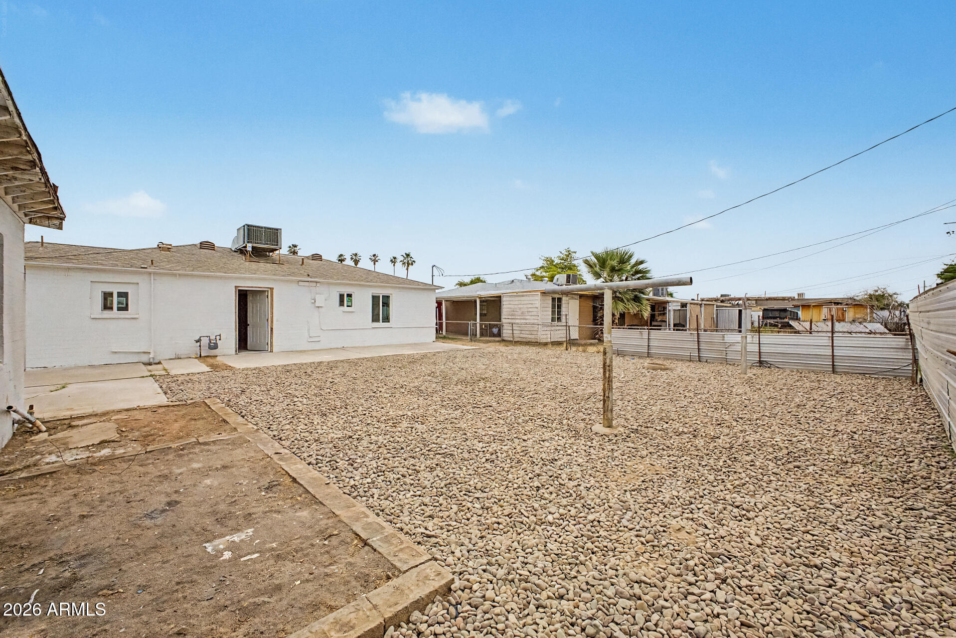 WILLOW SQUARE - Residential