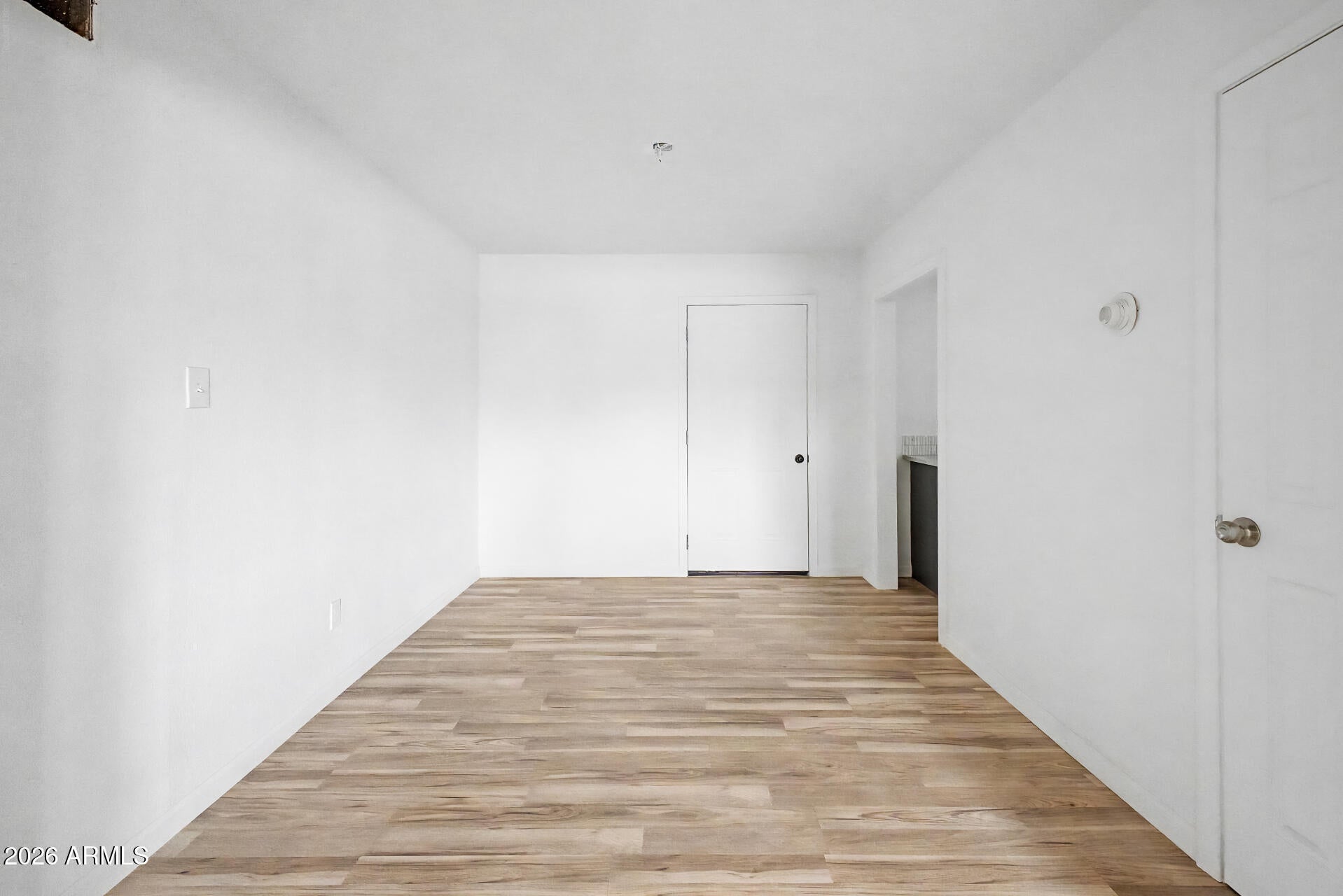WILLOW SQUARE - Residential