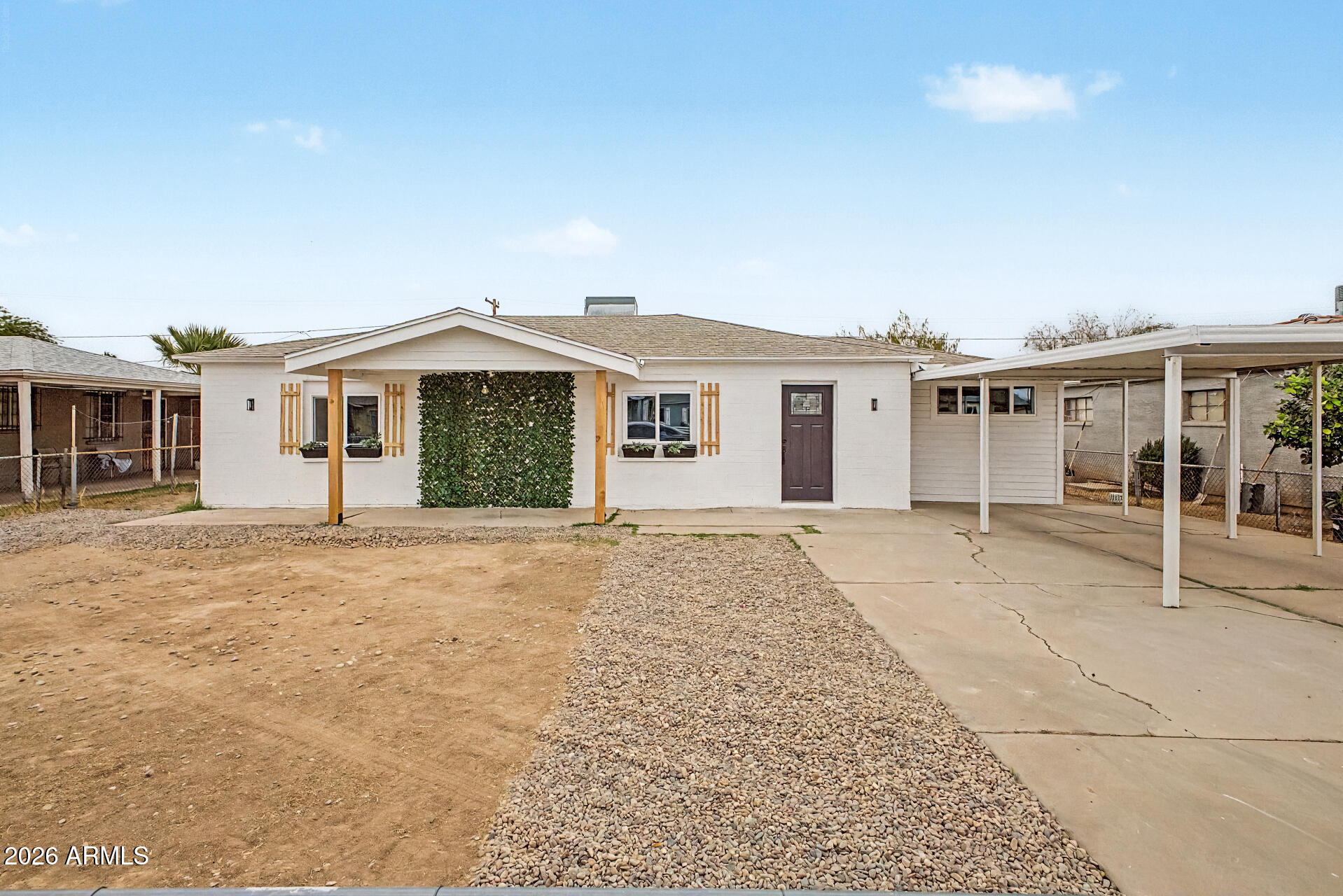 PRICED TO SELL. FULLY REMODELED home in a prime Phoenix location just minutes from downtown with quick access to major highways. Features include new flooring, fresh paint, updated lighting and fixtures, and a fully renovated kitchen and bathrooms. Low-maintenance gravel and landscaping enhance the exterior. Located near local elementary, junior high, and high schools. The backyard workshop can easily be converted to a 2-car garage by adding a garage door or transformed into a livable casita.