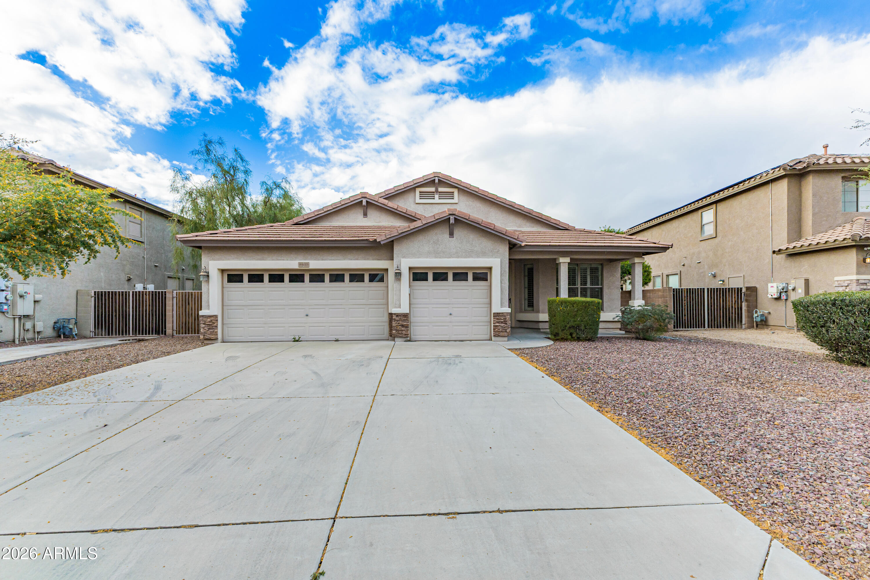 MESQUITE VISTAS - Residential