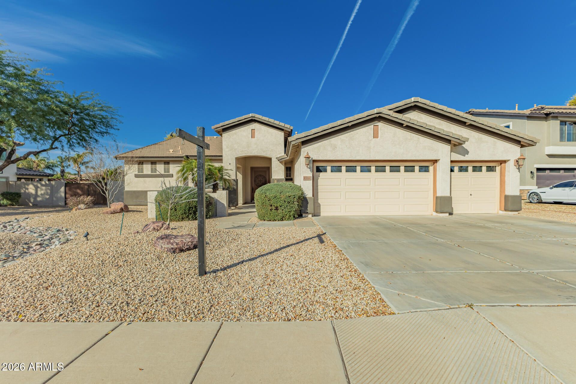PINELAKE ESTATES - Residential