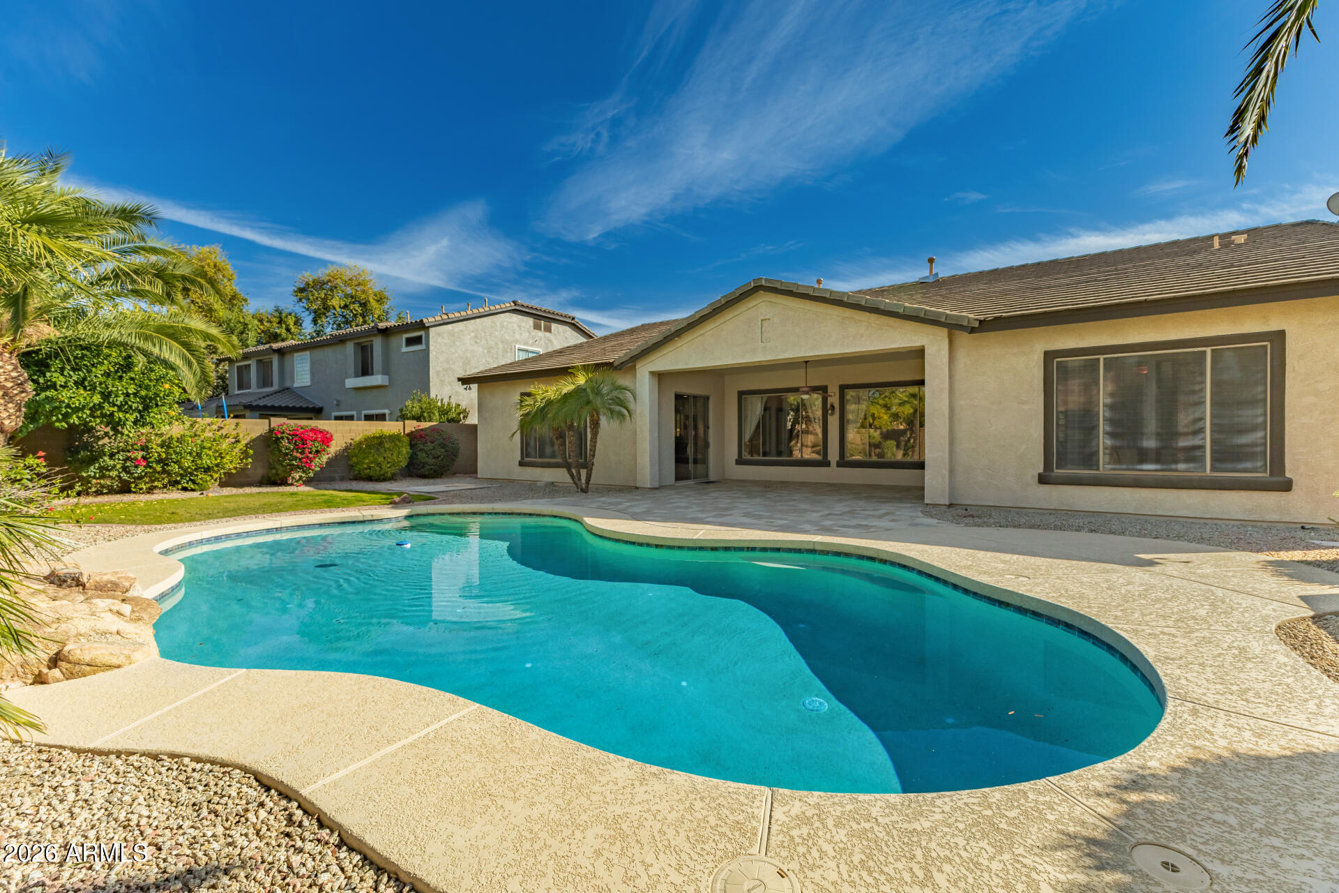 PINELAKE ESTATES - Residential