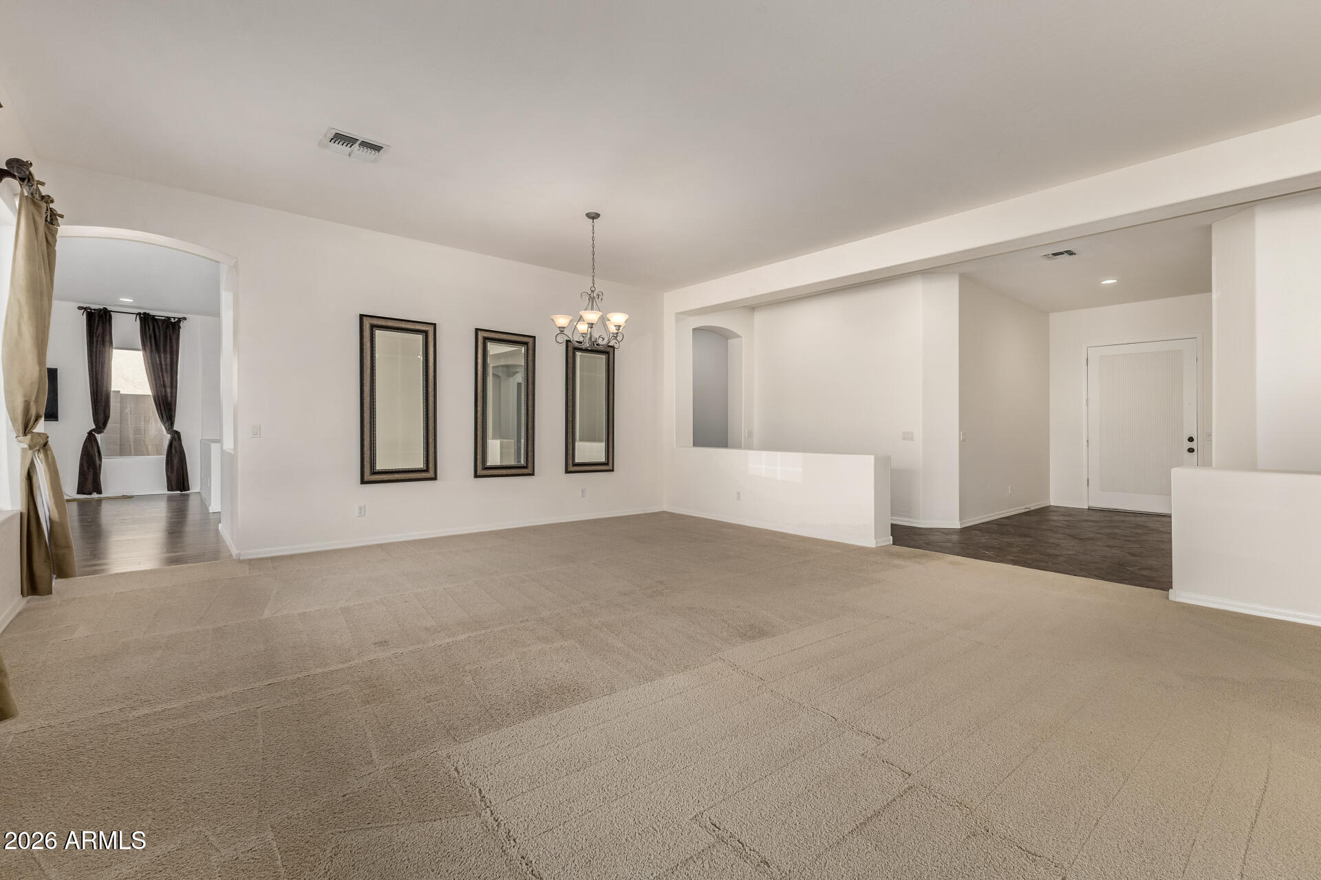 PINELAKE ESTATES - Residential