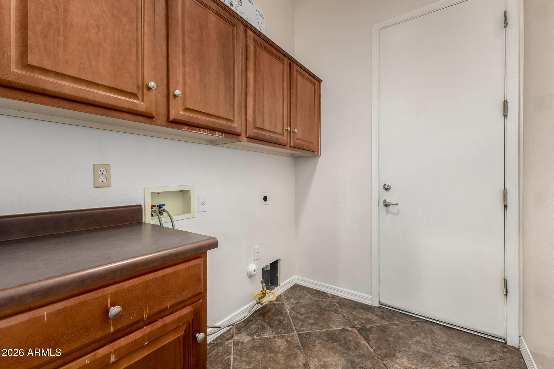 PINELAKE ESTATES - Residential