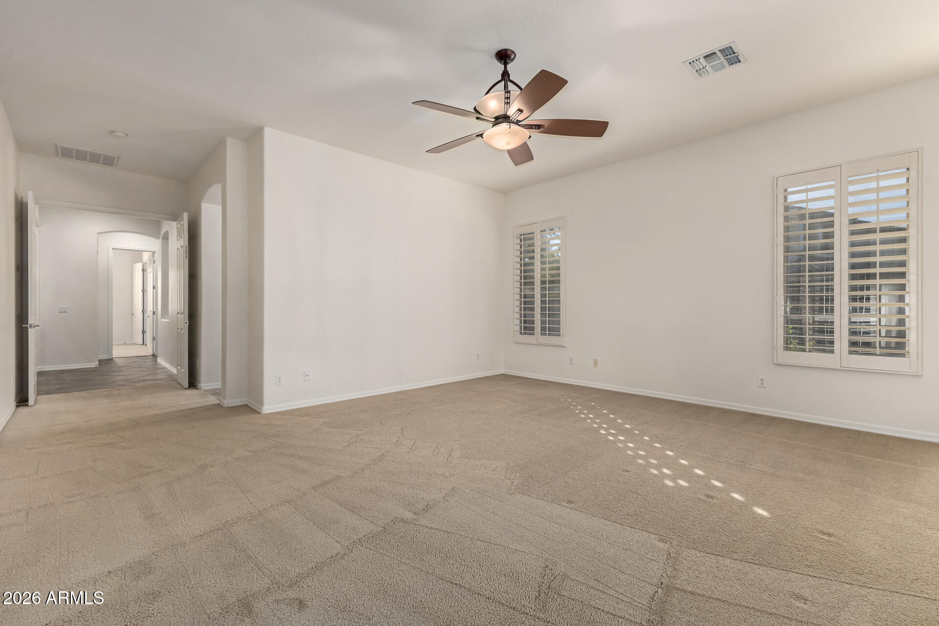 PINELAKE ESTATES - Residential