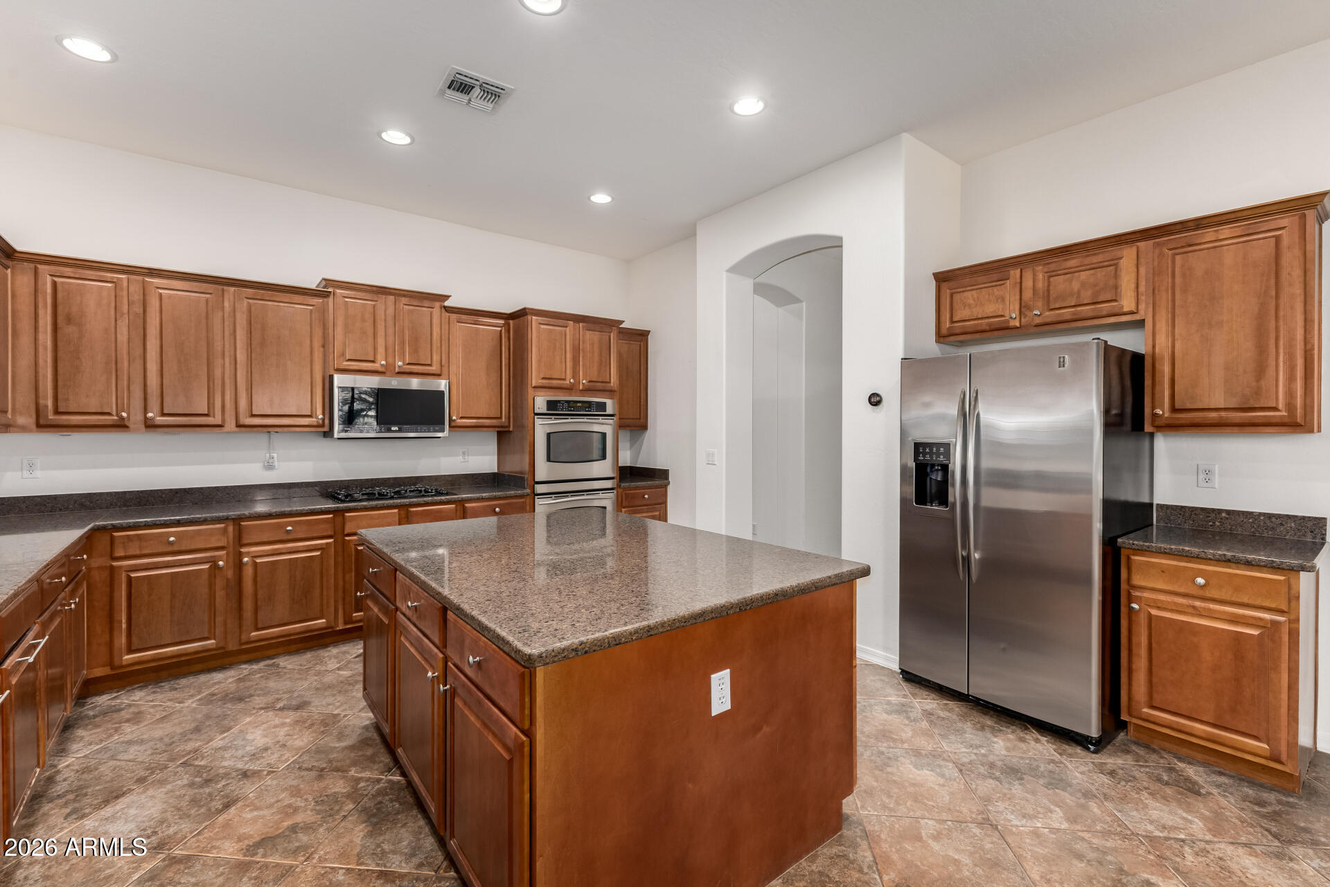 PINELAKE ESTATES - Residential