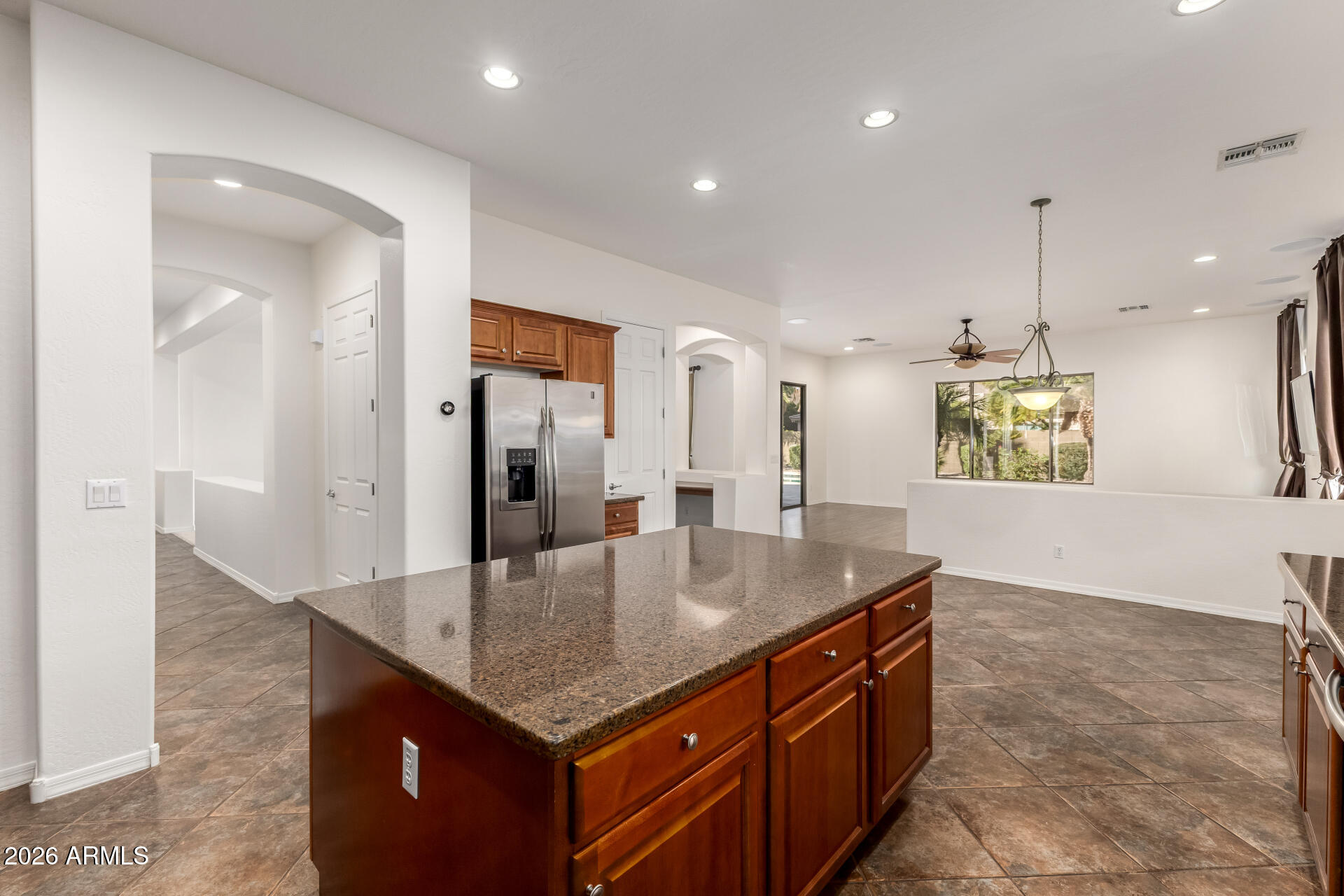 PINELAKE ESTATES - Residential